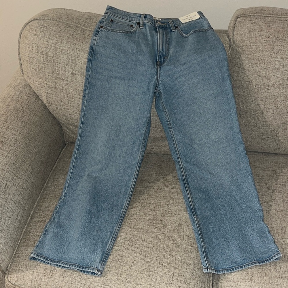 Abercrombie High Rise 90s Relaxed Jean